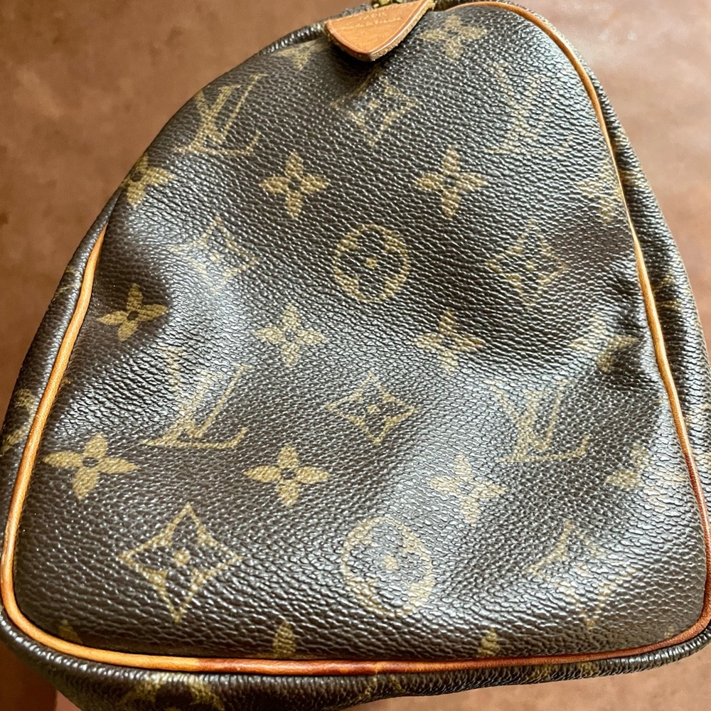 Louis Vuitton Monogram Speedy 25 handbag - Picture 9 of 14